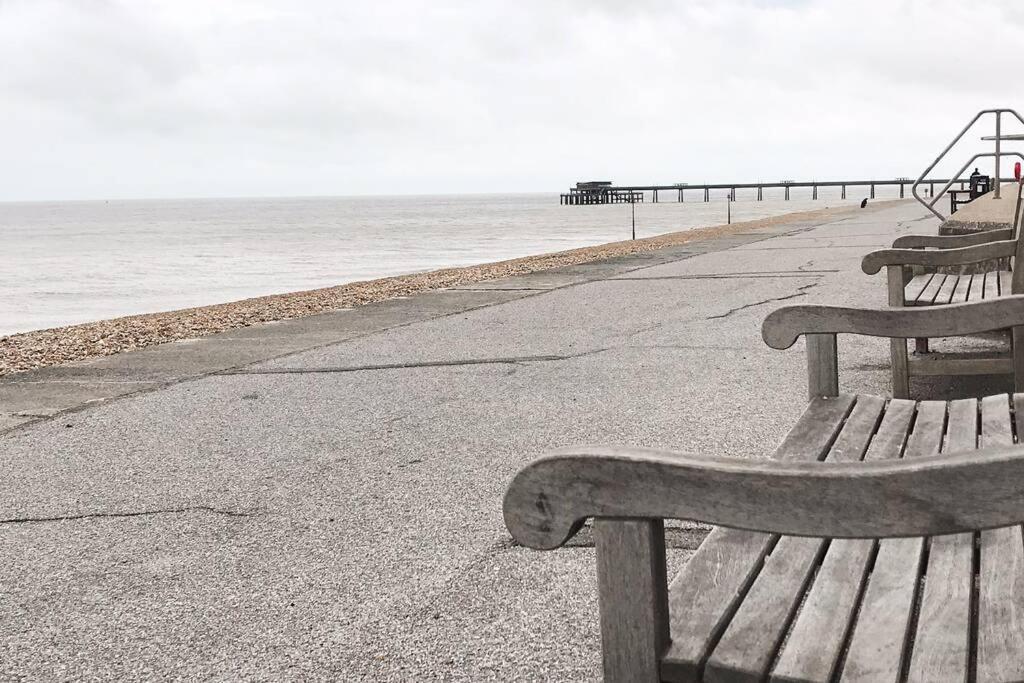 Seabeach Snug Дил Экстерьер фото